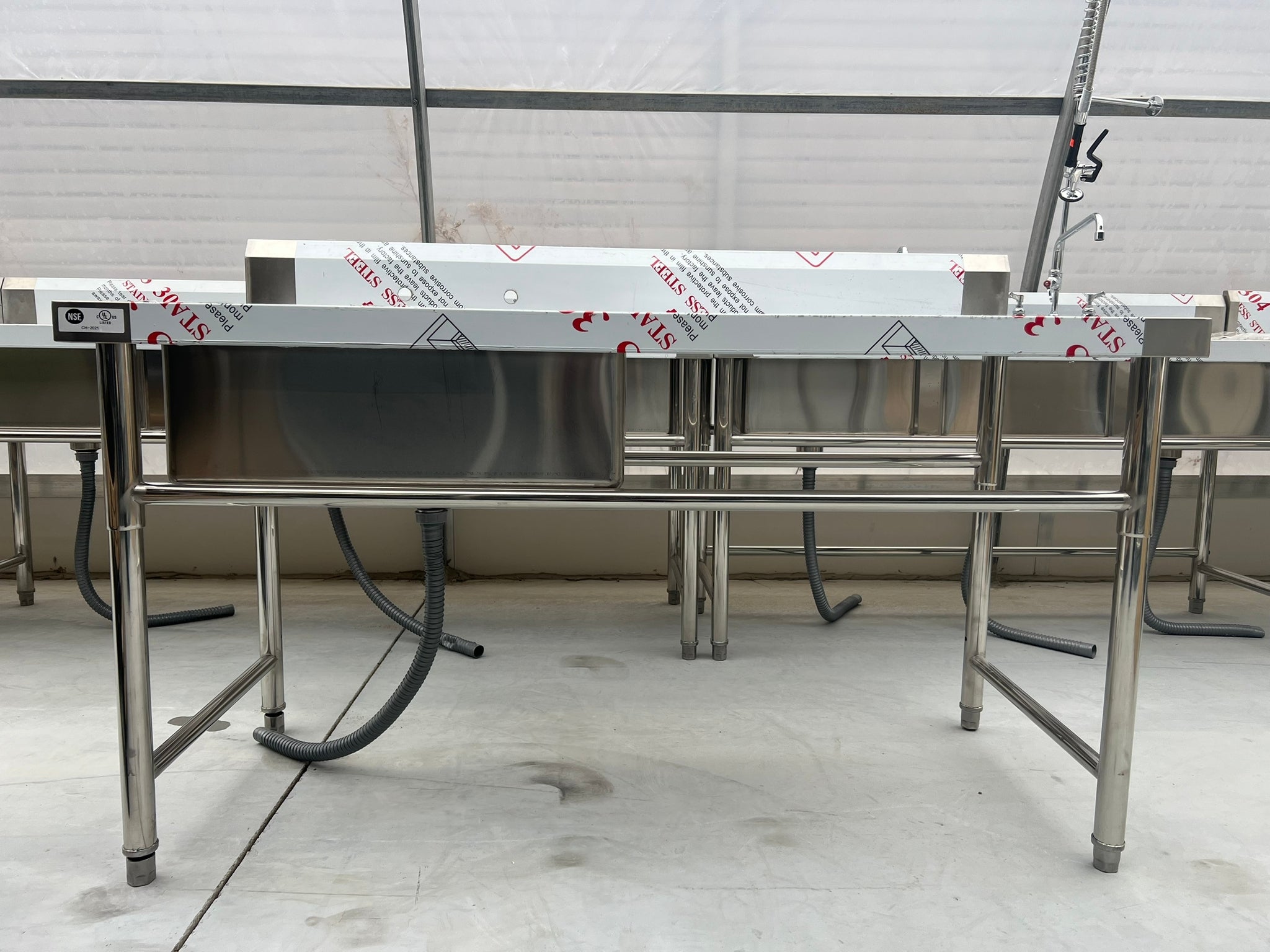 59'' CHEF One Tub Sink with Centre Drain & Left Drainboard CH-2021