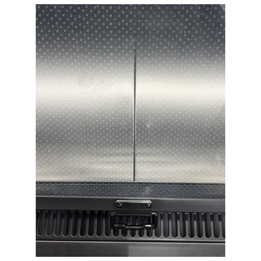 Alaska Line 102'' Remote Gravity Coil Meat Case Grab and Go Cooler HIT-1578