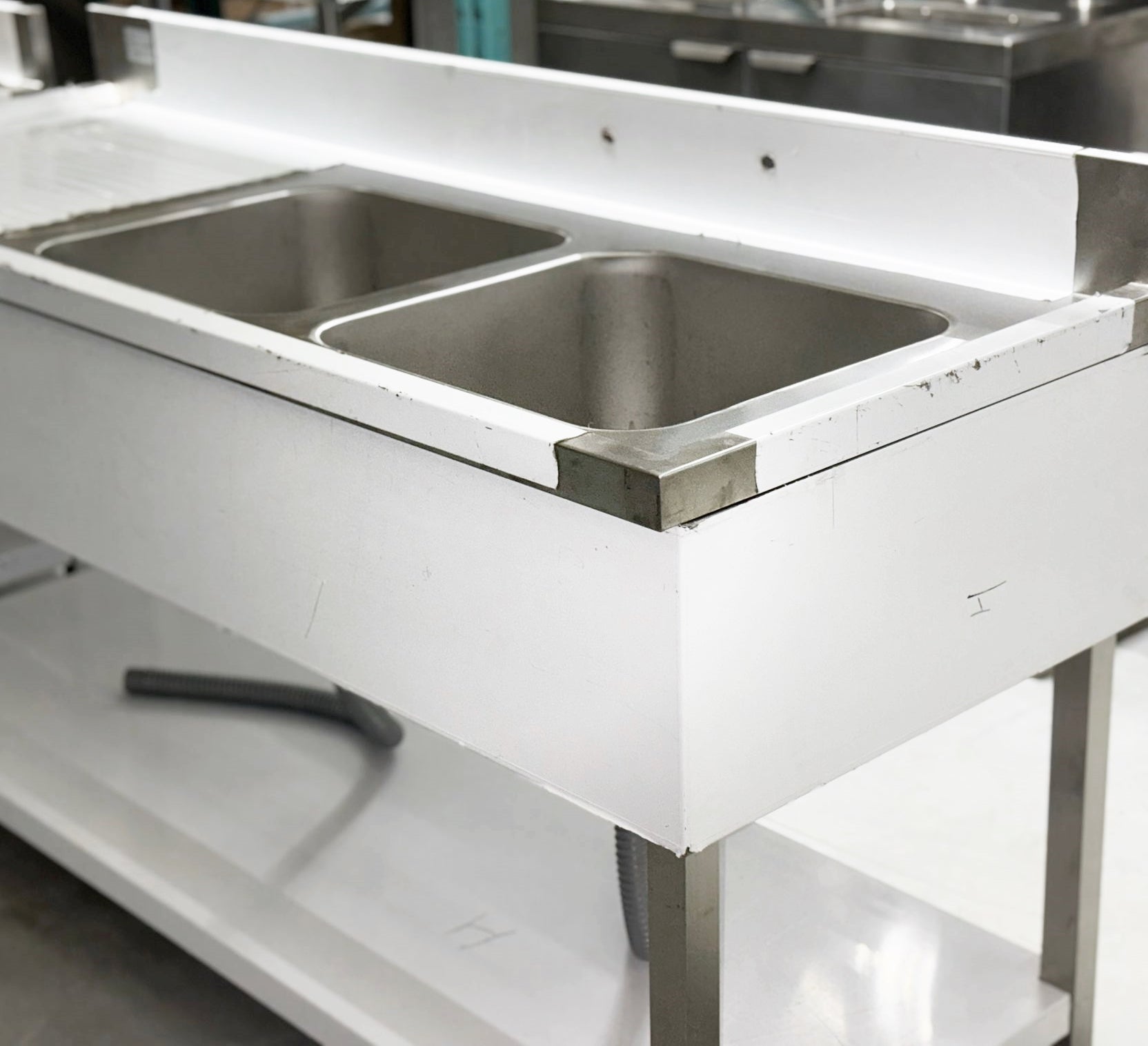 79'' Stainless Steel Two Compartment & Left Drainboard Sink ZZ-SXZ-2070-DQ