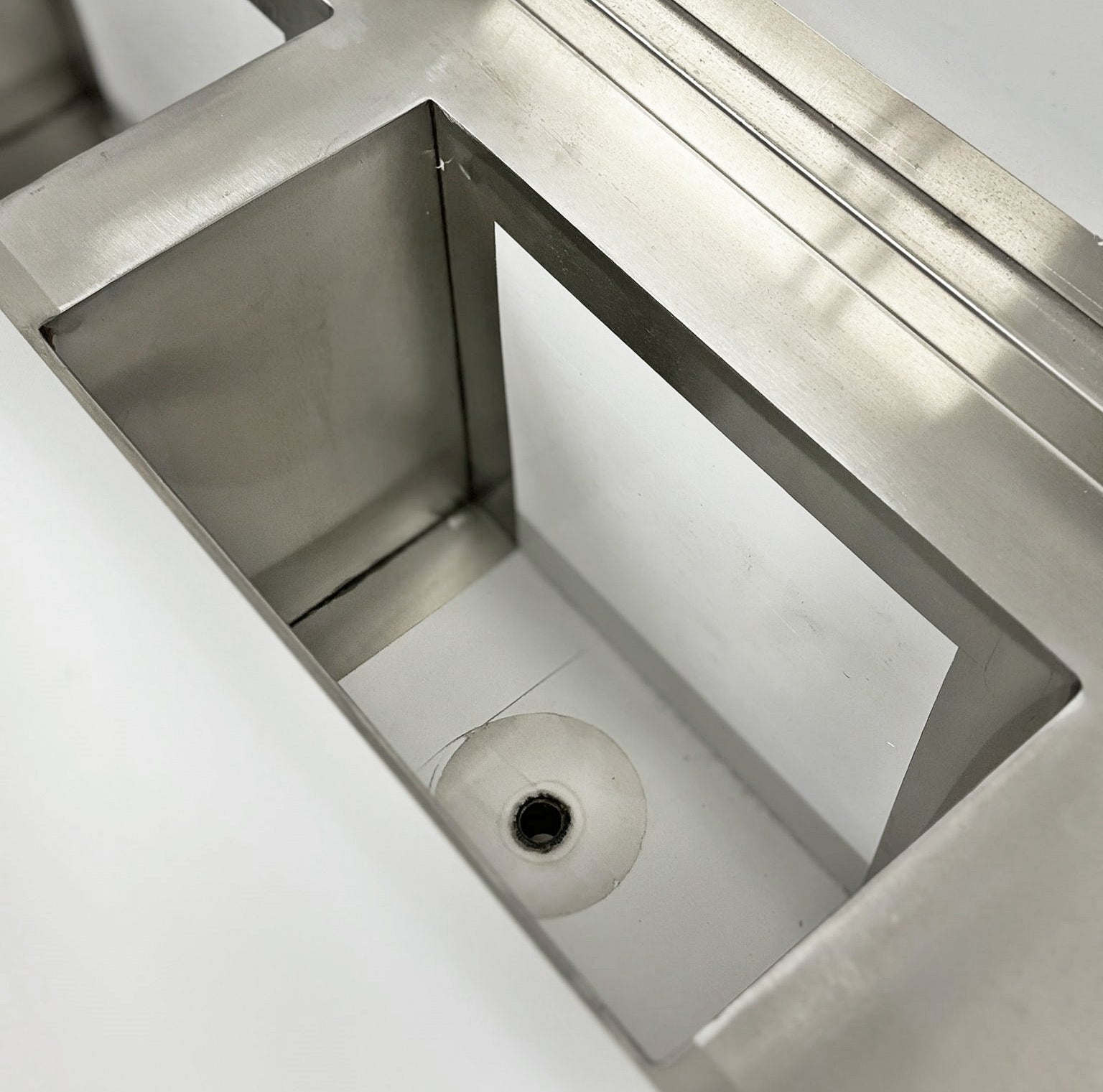 48'' - 72'' Fish  Cleaning Station F Series
