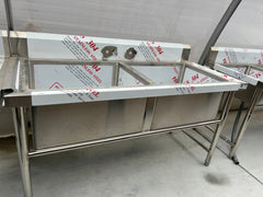 59'' CHEF Two Tub Sink with Centre Drain & No Drainboard CH-2047